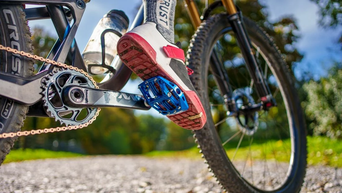 Zefal Verkäufe -Zefal Verkäufe MTB Schuh und MTB Flatpedale Hero Shot 169FullWidth ef768f5f 1955337